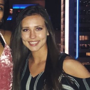 Meet your Posher, Holly